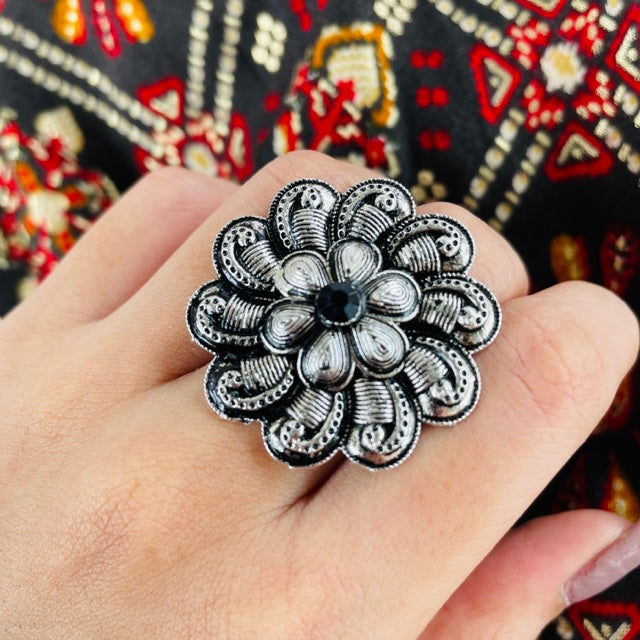 Designer Made Silver Plated Round Oxidised Stone Work Rings - D9creation